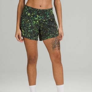 Lululemon Track That 5" MR Shorts